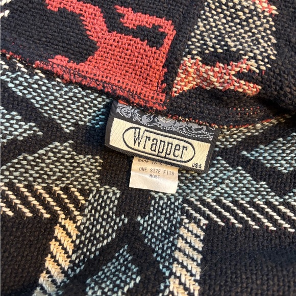 WRAPPER VINTAGE NATIVE WESTERN TAPESTRY FRINGE WRAP BLANKET COAT JACKET SIZE OS - Picture 14 of 15